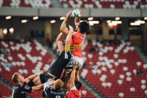 意甲风云，弗拉霍维奇坚守亚平宁，米兰薪资提案引发争议